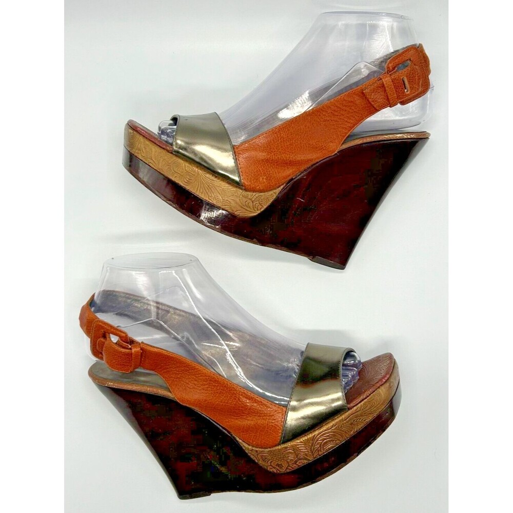 Nicole Miller Orange Leather and Gold Metallic Wedge Sandals